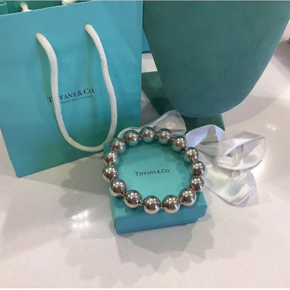 Tiffany & Co. Paloma Picasso beaded bangle bracelet.